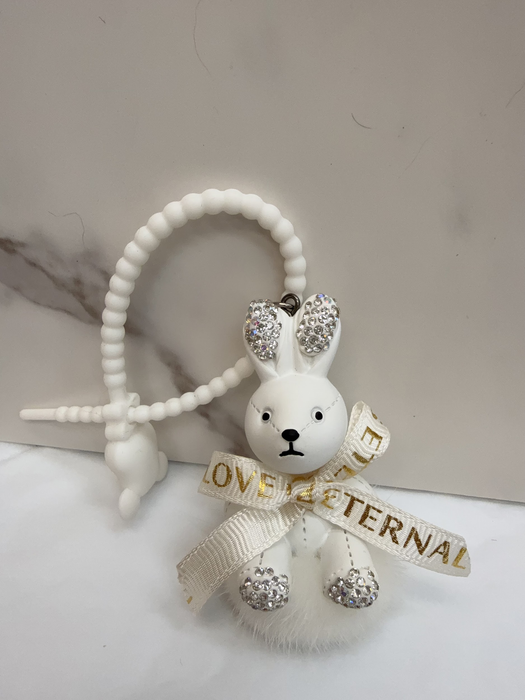 Small Rabbit keychain-T0043