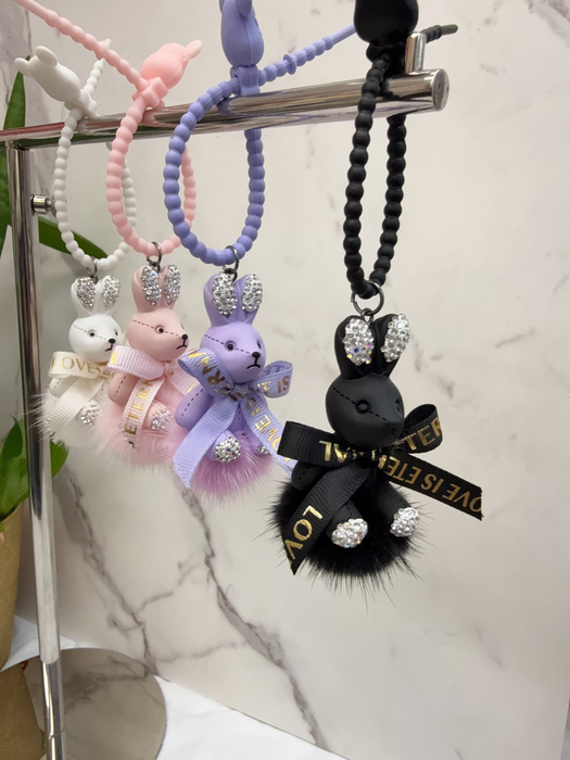 Small Rabbit keychain-T0043