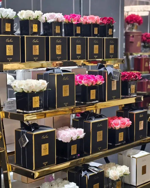 Cote Noire Couture 4 Rose Buds - Square Black Vase - Gold & Red - SVB404 Cote Noire